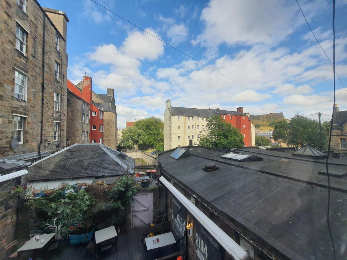 Edinburgh Charming Old Town Apartment Exterior photo