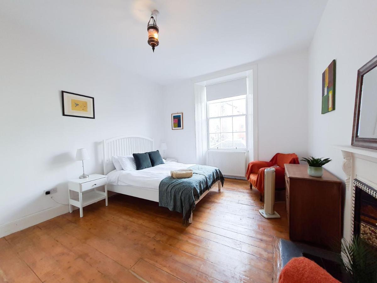 Edinburgh Charming Old Town Apartment Exterior photo