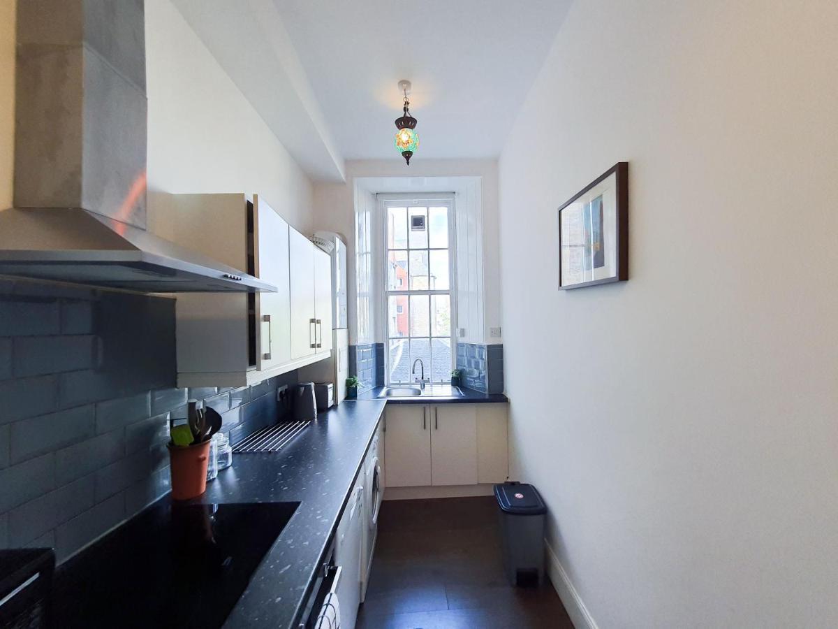 Edinburgh Charming Old Town Apartment Exterior photo